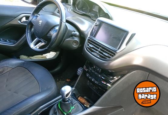 Autos - Peugeot 2008 2016 Nafta 118000Km - En Venta