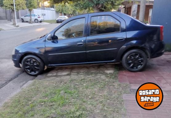 Autos - Renault Logan 2013 Nafta 226000Km - En Venta