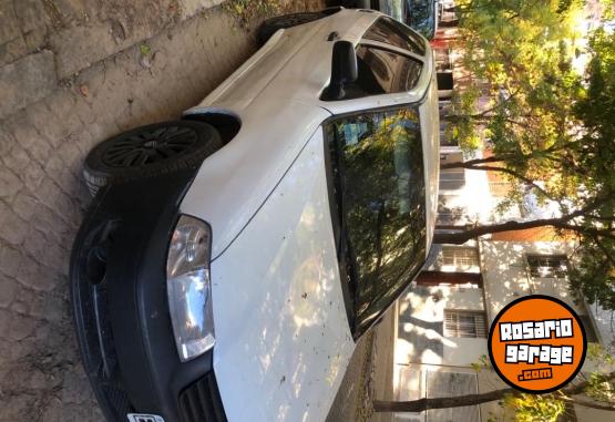 Autos - Volkswagen Gol 2004 Nafta 182000Km - En Venta