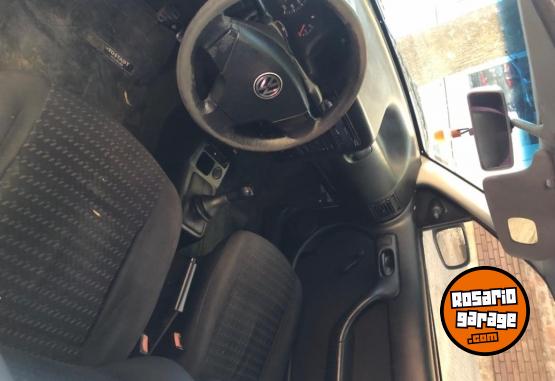 Autos - Volkswagen Gol 2004 Nafta 182000Km - En Venta