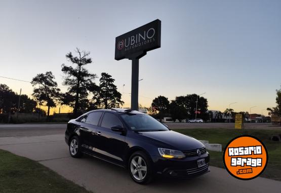 Autos - Volkswagen Vento 2.5 2012 Nafta 228000Km - En Venta