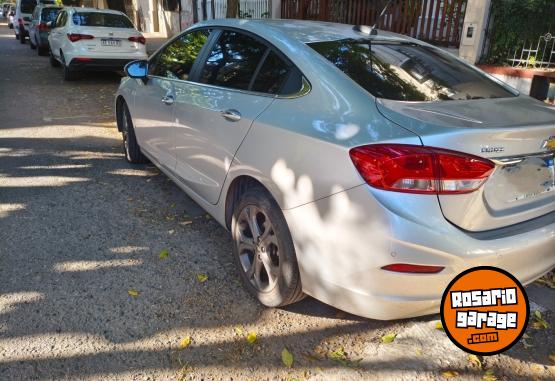 Autos - Chevrolet Cruze 2021 Nafta 64000Km - En Venta