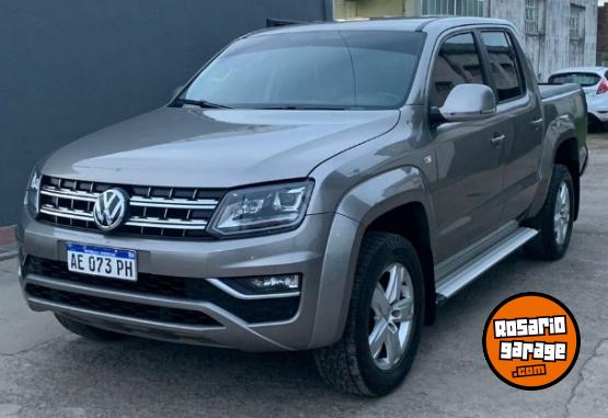 Camionetas - Volkswagen Amarok Hightline 2020 Diesel 86000Km - En Venta
