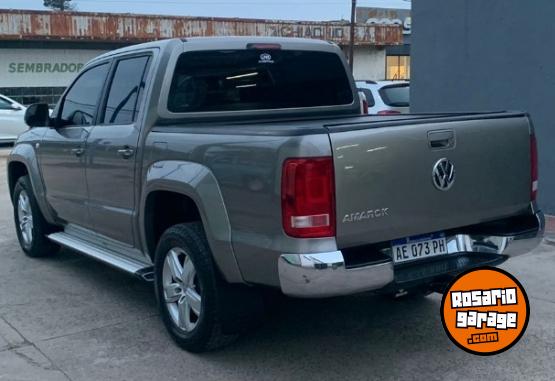 Camionetas - Volkswagen Amarok Hightline 2020 Diesel 86000Km - En Venta