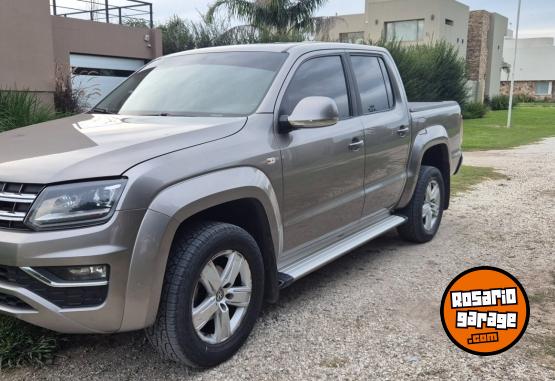 Camionetas - Volkswagen Amarok Hightline 2020 Diesel 86000Km - En Venta