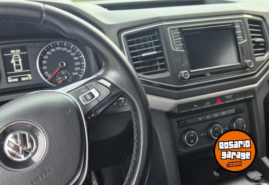 Camionetas - Volkswagen Amarok Hightline 2020 Diesel 86000Km - En Venta