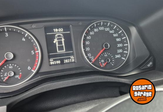 Camionetas - Volkswagen Amarok Hightline 2020 Diesel 86000Km - En Venta