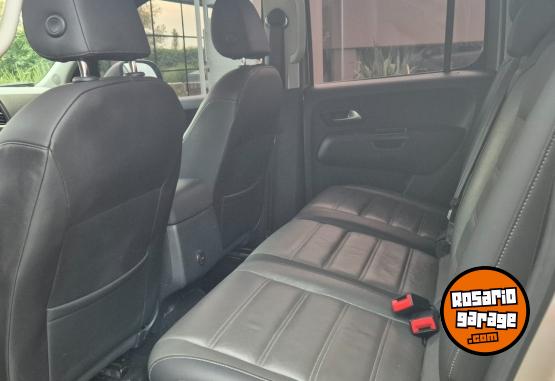 Camionetas - Volkswagen Amarok Hightline 2020 Diesel 86000Km - En Venta