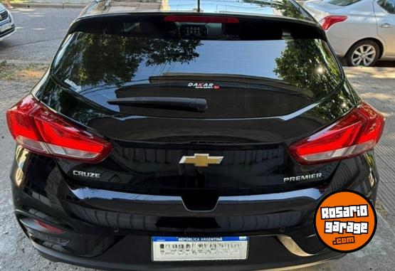 Autos - Chevrolet Cruze Premier 5 Puertas 2023 Nafta 21500Km - En Venta
