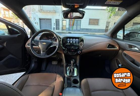 Autos - Chevrolet Cruze Premier 5 Puertas 2023 Nafta 21500Km - En Venta
