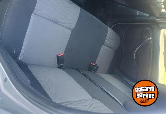 Camionetas - Renault Duster nav 2013 GNC 215000Km - En Venta