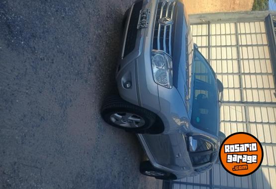 Autos - Renault Duster 2013 GNC 215000Km - En Venta