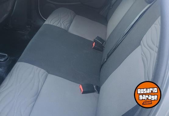 Autos - Renault Duster 2013 GNC 215000Km - En Venta