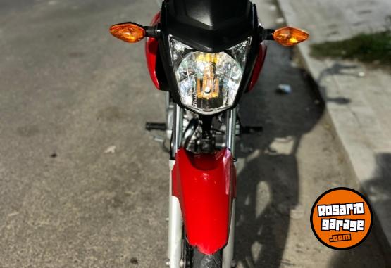 Motos - Honda New titan 2018 Nafta 30000Km - En Venta