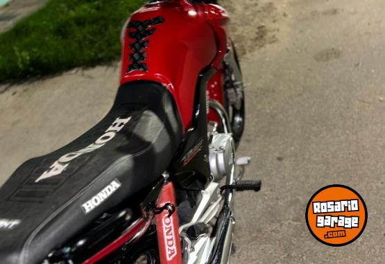 Motos - Honda New titan 2018 Nafta 30000Km - En Venta