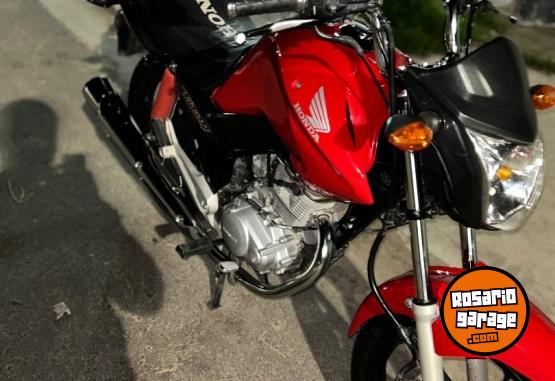 Motos - Honda New titan 2018 Nafta 30000Km - En Venta