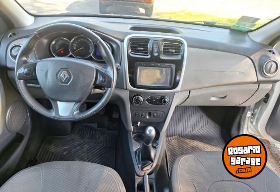 Autos - Renault Logan no fiesta sandero 2018 GNC 140000Km - En Venta
