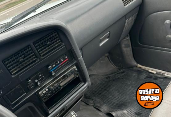 Camionetas - Toyota Hilux 2004 Diesel 320000Km - En Venta