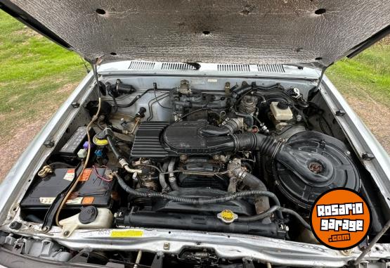 Camionetas - Toyota Hilux 2004 Diesel 320000Km - En Venta