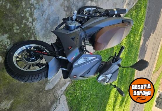 Motos - Gilera Smash Tuning 2024 Nafta 4700Km - En Venta