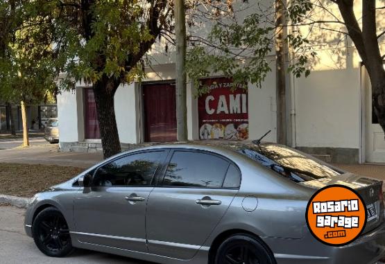 Autos - Honda Civic EXS 2007 Nafta 181000Km - En Venta