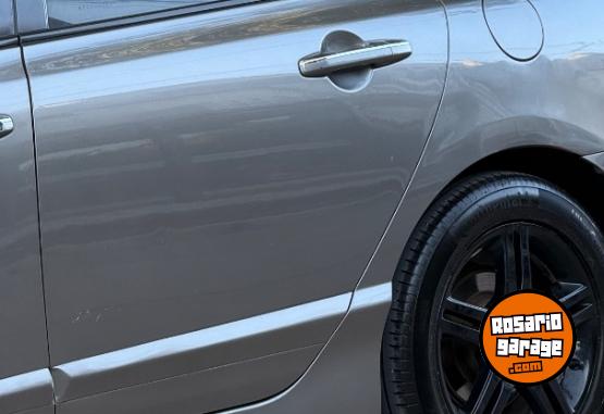 Autos - Honda Civic EXS 2007 Nafta 181000Km - En Venta