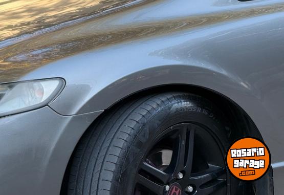 Autos - Honda Civic EXS 2007 Nafta 181000Km - En Venta