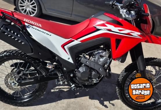 Motos - Honda Xr tornado 300 2025 Nafta 1000Km - En Venta