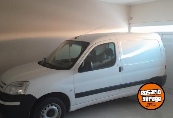 Utilitarios - Citroen BERLINGO DIESEL 2021 Diesel 149000Km - En Venta