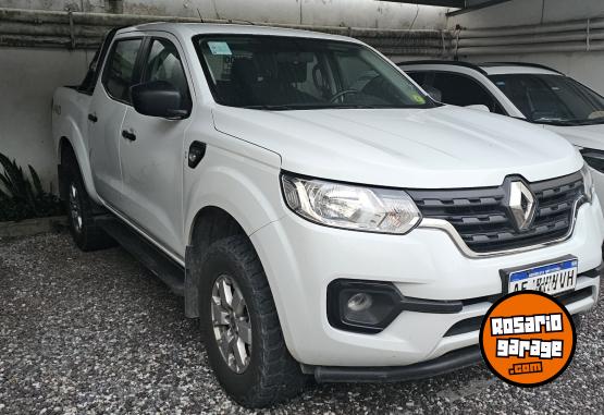 Camionetas - Renault Alaskan Emotion 4x4 2021 Diesel 115000Km - En Venta