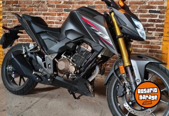 Motos - Honda CB 300 2025 Nafta 1440Km - En Venta