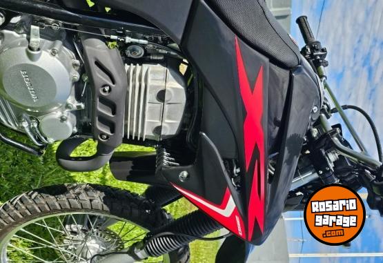 Motos - Honda Tornado, xr 250 2023 Nafta 850Km - En Venta