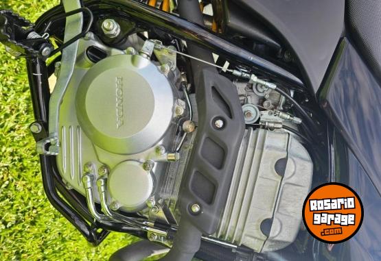 Motos - Honda Tornado, xr 250 2023 Nafta 850Km - En Venta