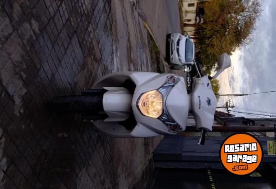 Motos - Honda Elite 125 2017 Nafta 30000Km - En Venta