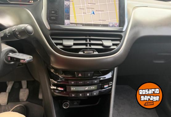 Autos - Peugeot 2008 1.6 Feline 2017 Nafta 120000Km - En Venta