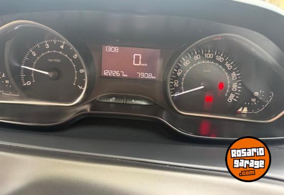 Autos - Peugeot 2008 1.6 Feline 2017 Nafta 120000Km - En Venta