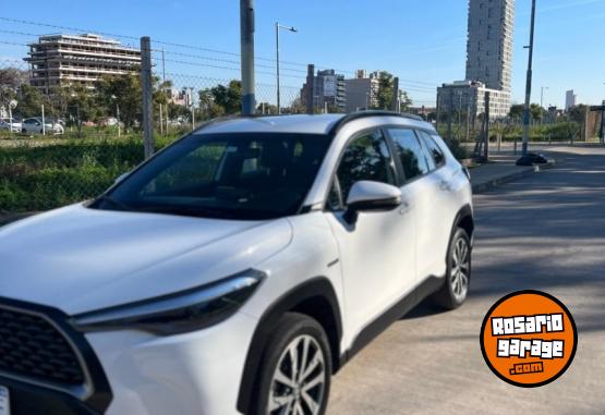 Autos - Toyota COROLLA CROSS XEI HEV 1.8 2022 Electrico / Hibrido 60000Km - En Venta