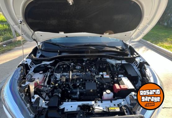 Autos - Toyota COROLLA CROSS XEI HEV 1.8 2022 Electrico / Hibrido 60000Km - En Venta