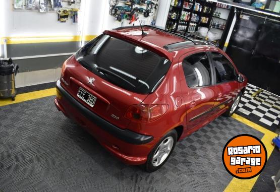 Autos - Peugeot 206 XT PREMIUM 2005 Nafta 250000Km - En Venta