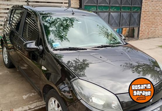 Autos - Renault Sandero Privilege Nav 1.6 2013 Nafta 140000Km - En Venta