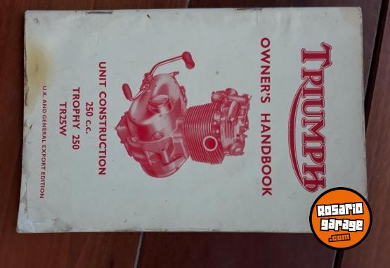 Cl�sicos - MANUALES ANTIGUOS DE MOTOCICLETAS ORIGINALES EL PRECIO ES POR UNIDAD $ 100.000 - En Venta