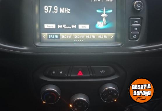 Autos - Chevrolet ONIX LTZ 2017 Nafta 60500Km - En Venta