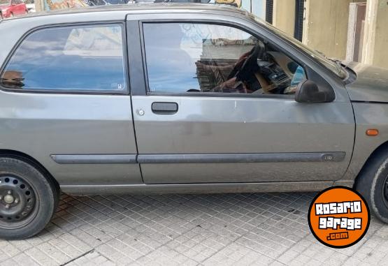 Autos - Renault Clio 96 1996 Diesel 70000Km - En Venta