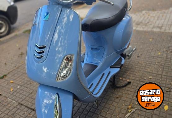 Motos - Vespa VXL 150 2024 Nafta 6000Km - En Venta