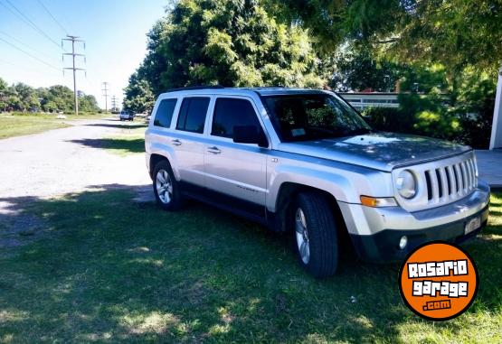 Camionetas - Jeep Patriot 2013 Nafta 136000Km - En Venta