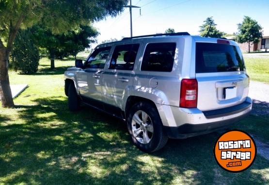 Camionetas - Jeep Patriot 2013 Nafta 136000Km - En Venta