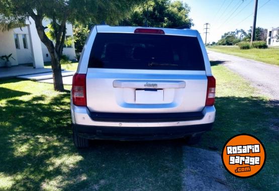 Camionetas - Jeep Patriot 2013 Nafta 136000Km - En Venta