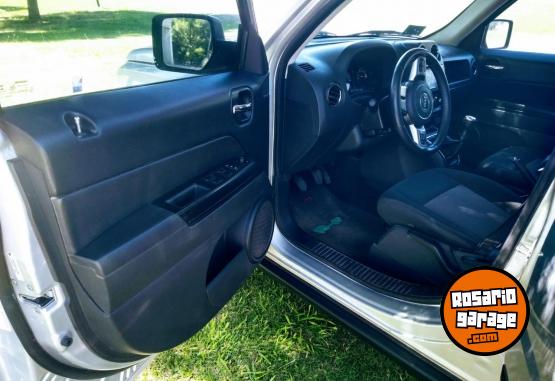 Camionetas - Jeep Patriot 2013 Nafta 136000Km - En Venta