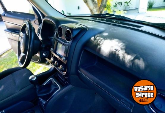 Camionetas - Jeep Patriot 2013 Nafta 136000Km - En Venta