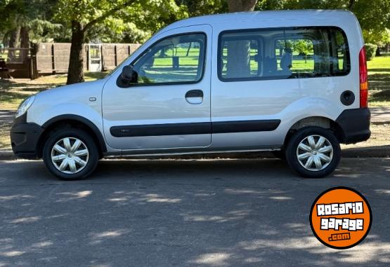 Utilitarios - Renault Kangoo 2014 Nafta 180000Km - En Venta